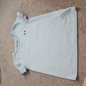 Under Armour t shirt